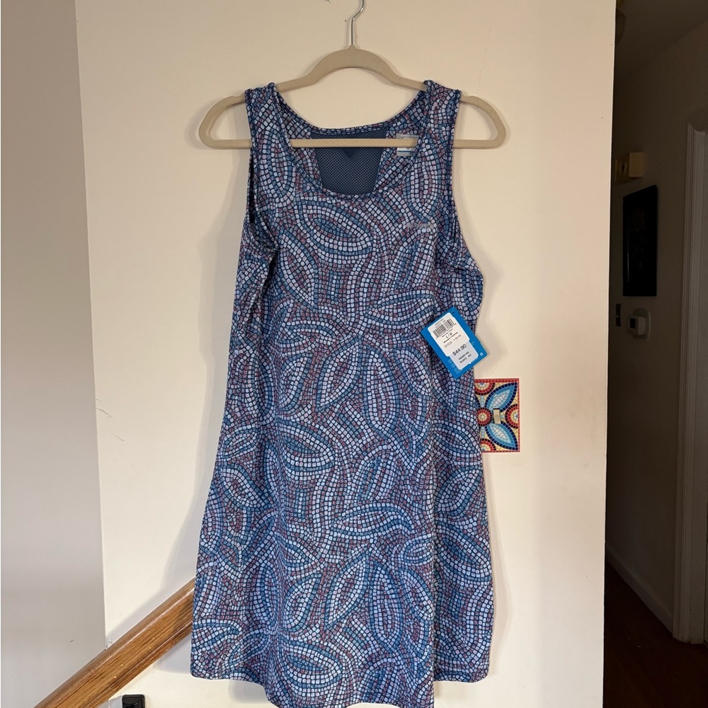 NWT Columbia PFG Active Dress - Large